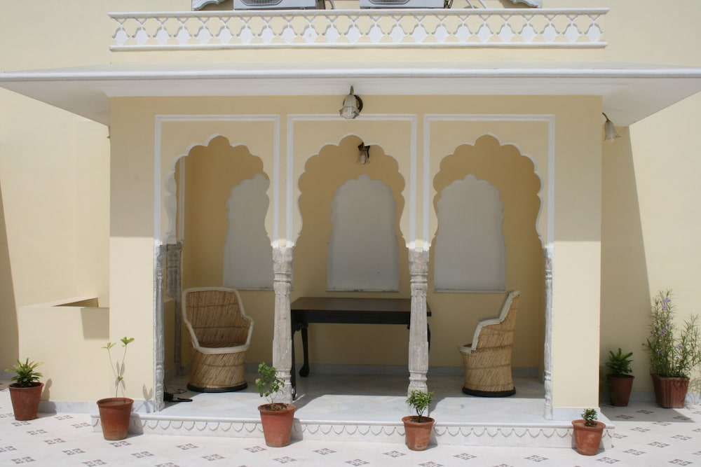 Khandela Haveli A Heritage Boutique Hotel 4/47