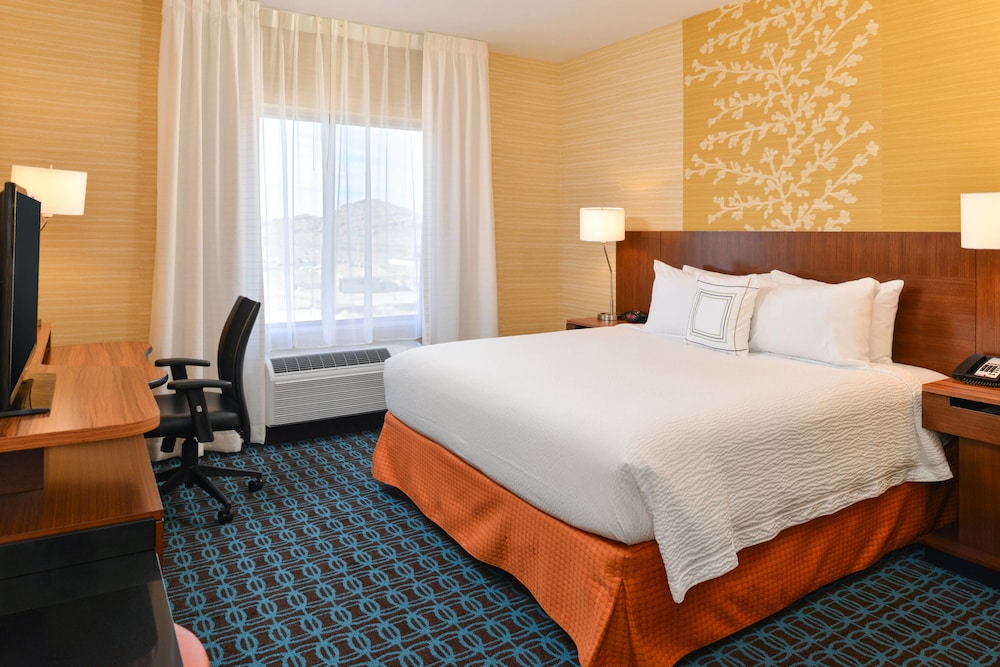 Fairfield Inn & Suites by Marriott Gallup 12/47