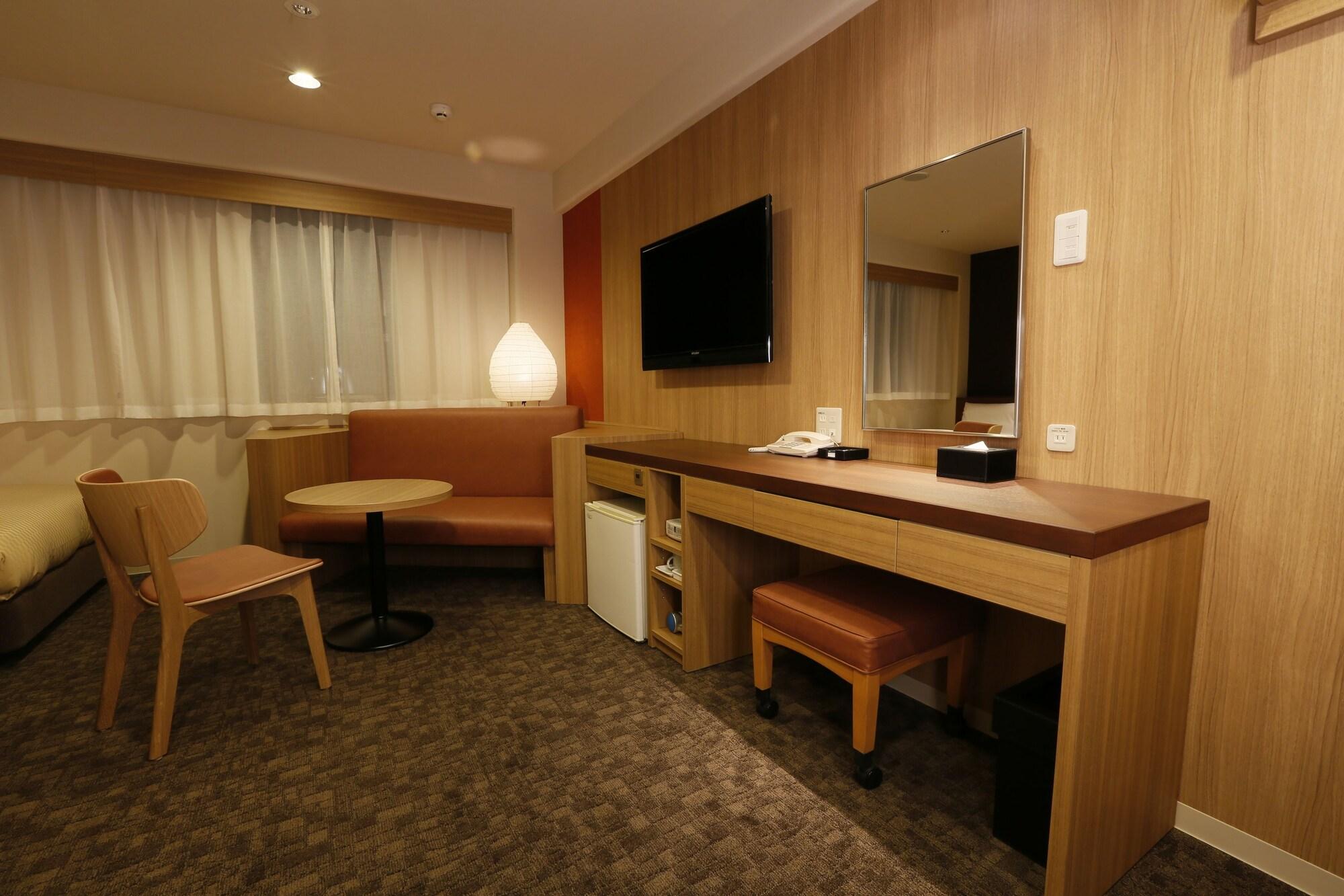 Viainn Hiroshima 40/45