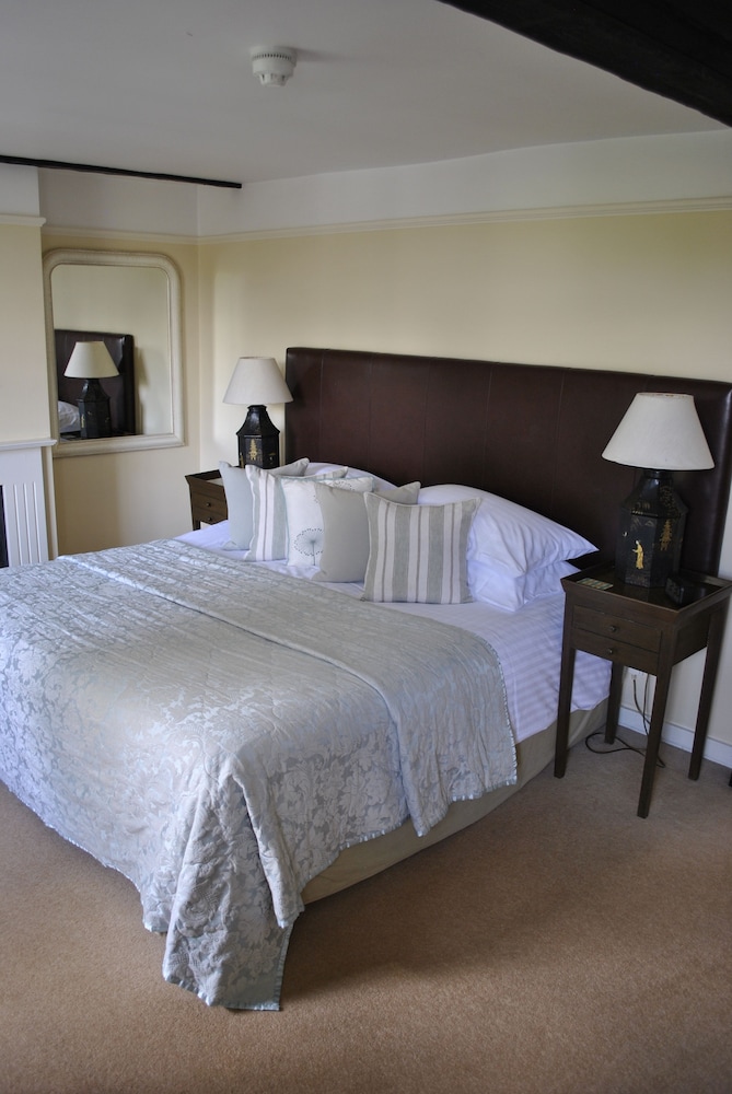 The Royal Oak Inn 14/50