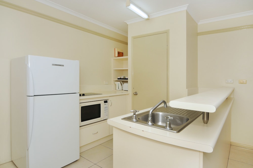 2 Bedrooms, Mimosa, Family, Apartment, Queen and Twin Beds