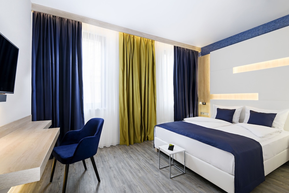 Kvihotel Budapest 18/56