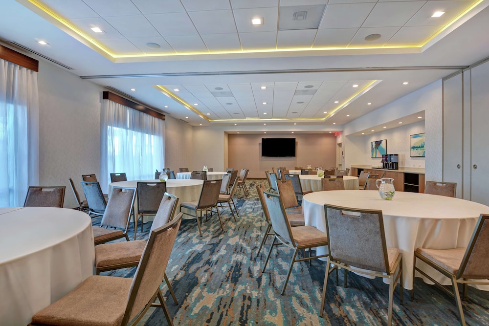 Hampton Inn Chula Vista Eastlake 44/62