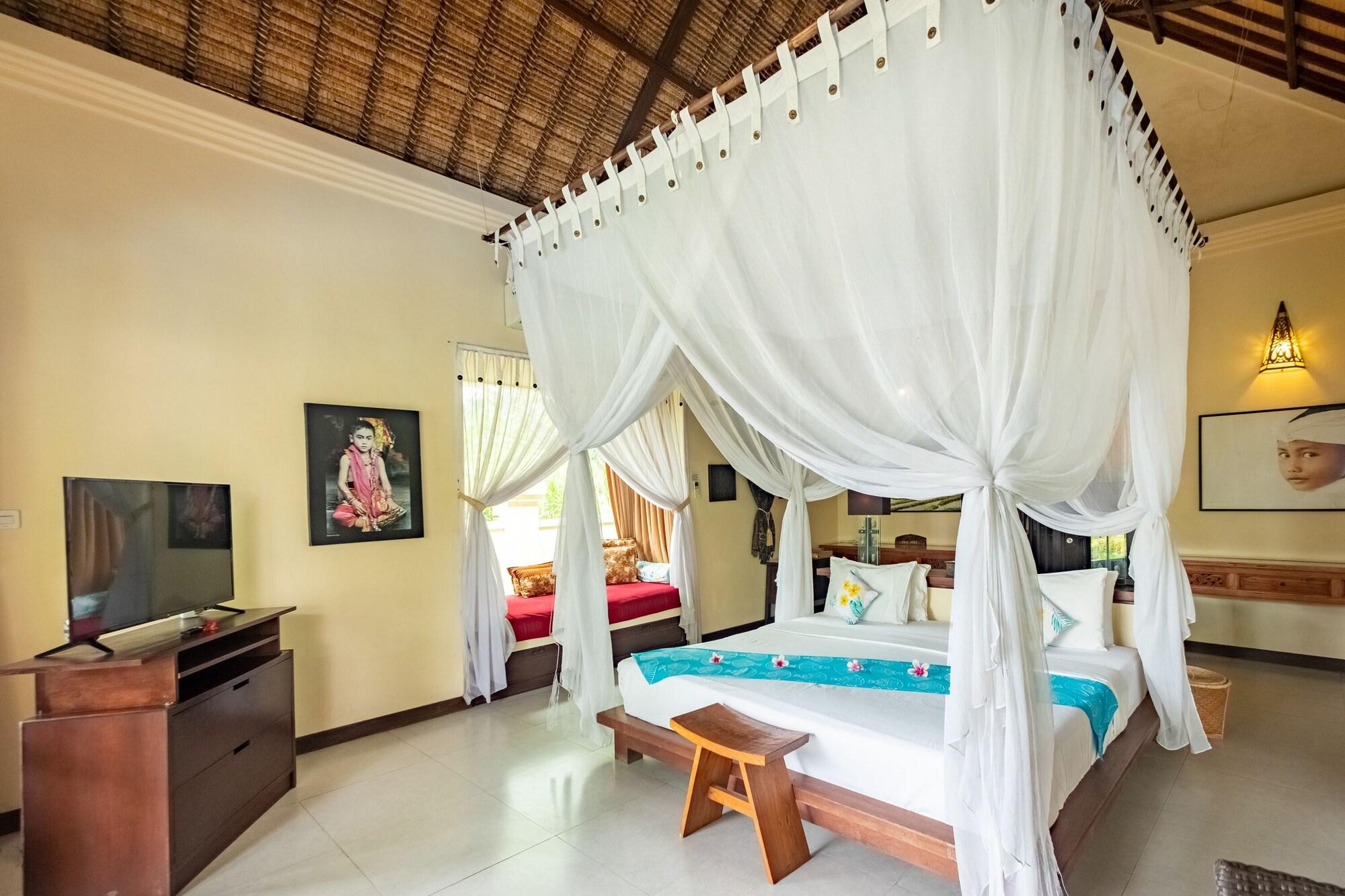 Sari, Villa, Ocean Front, Patio