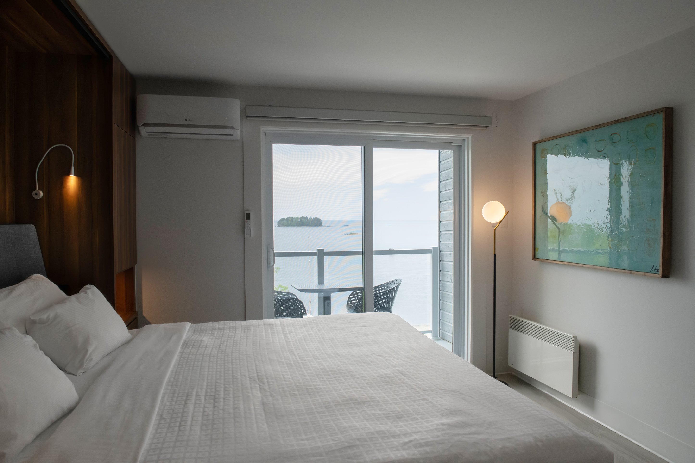 Auberge Des Iles 7/52