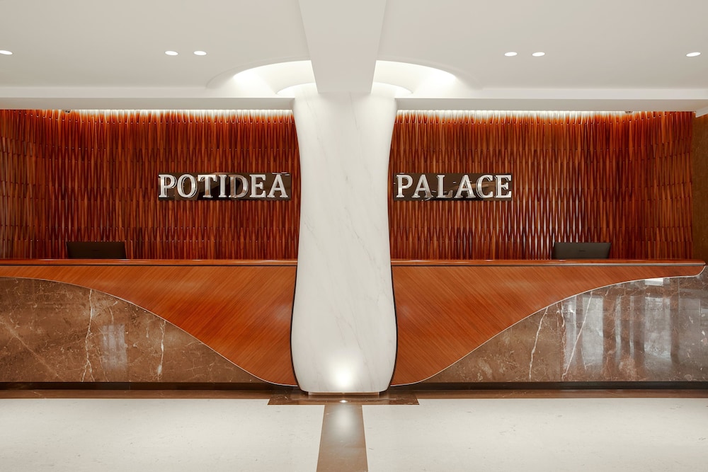 Potidea Palace Hotel 16/82
