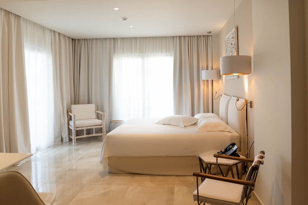 Elysian Luxury Hotel & Spa 15/50