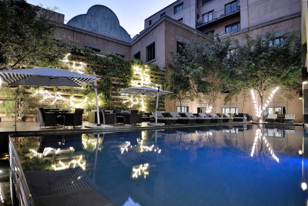 Davinci Hotel And Suites On Nelson Mandela Square 64/67