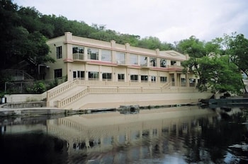 Americas Best Value Inn San Marcos 2/50
