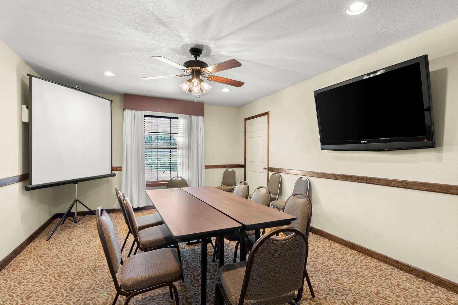 Best Western George West Executive Inn 24/30
