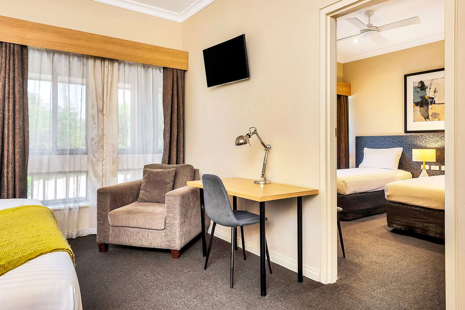 Comfort Inn and Suites Sombrero Adelaide 9/12