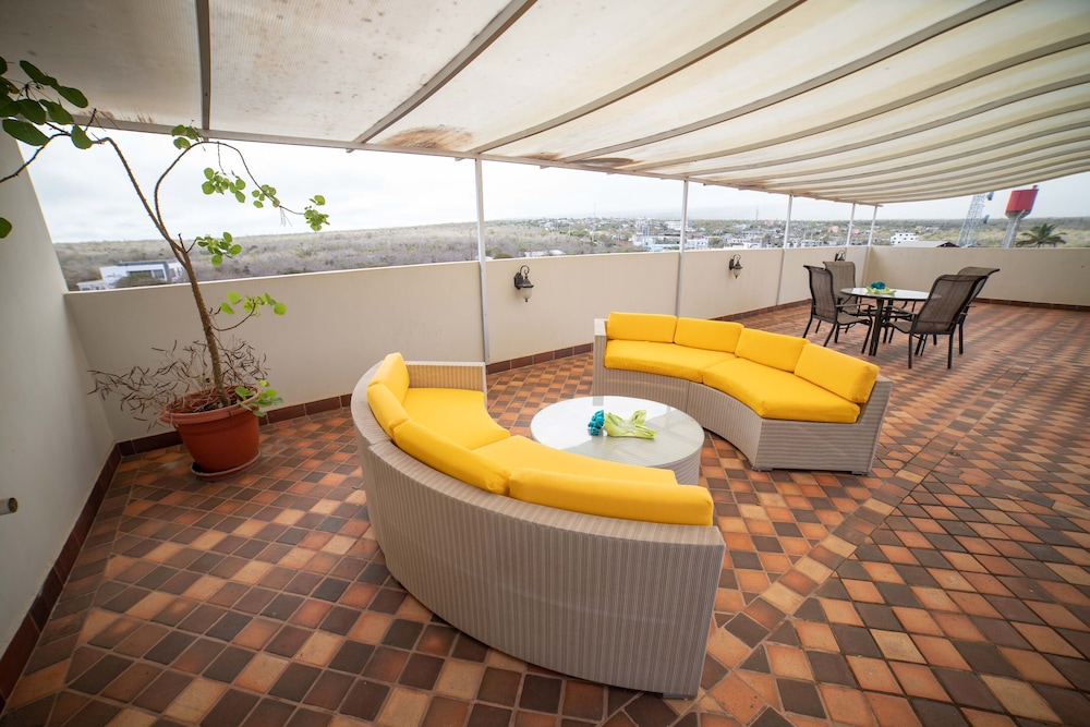 Hotel Albatross 18/22