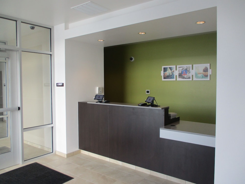 Studio6 Mccarran, NV - Sparks - Tahoe - Reno Industrial Center 7/49