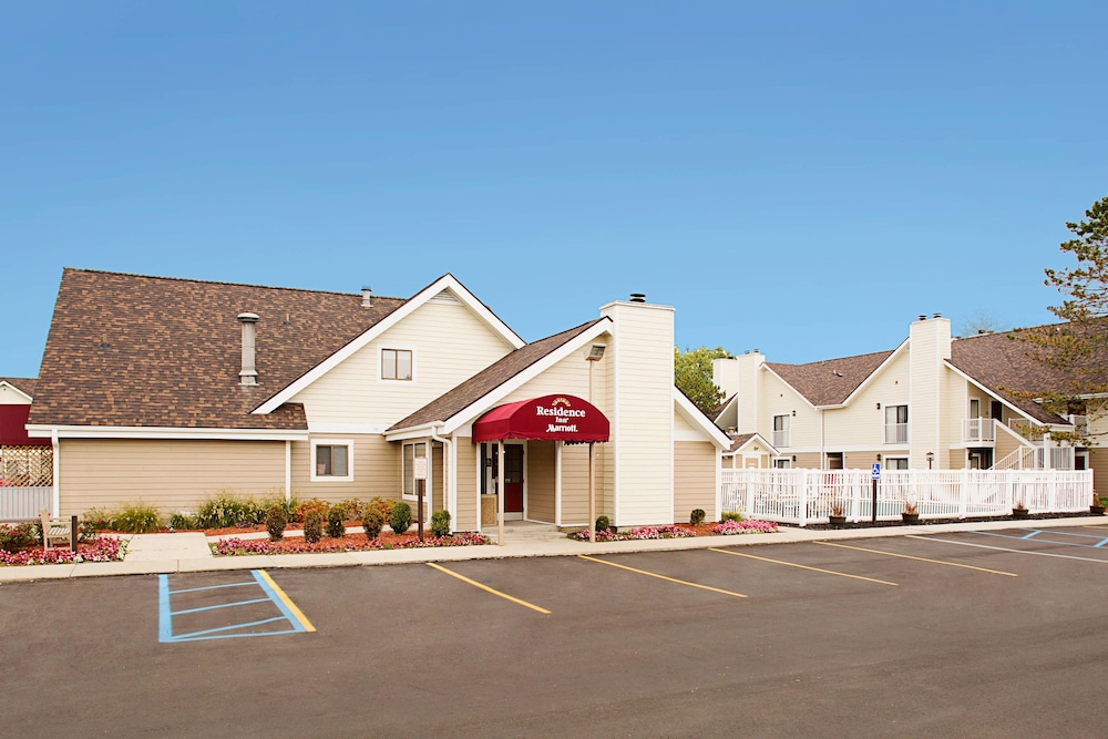 Residence Inn by Marriott Detroit Troy/Madison Heights 22/22