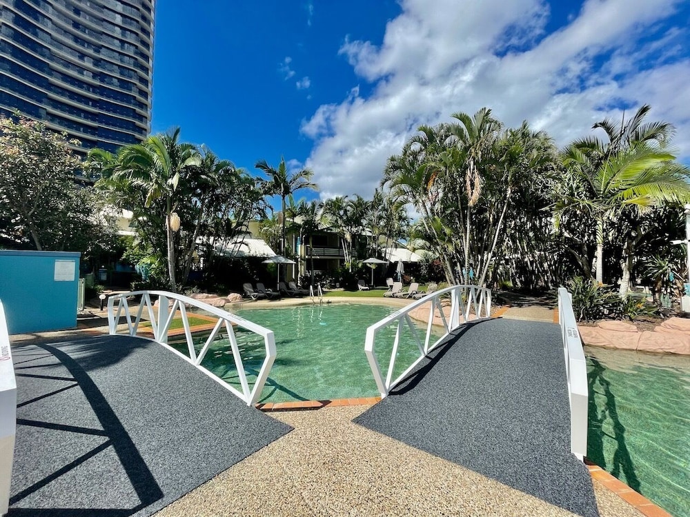 Breakfree Diamond Beach Broadbeach 54/78