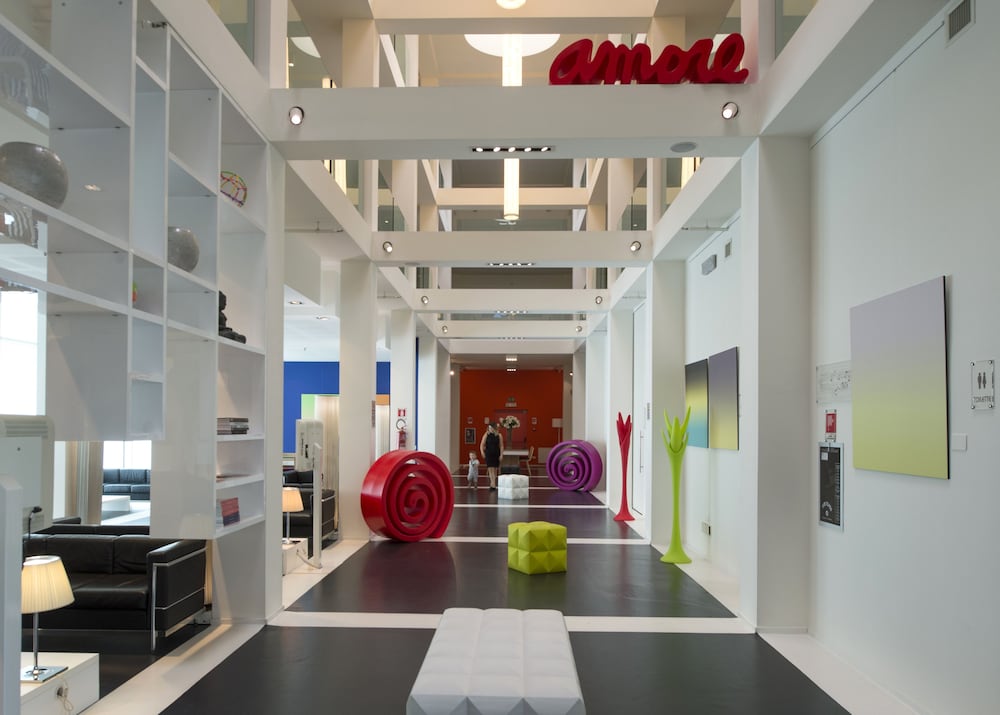 lobby