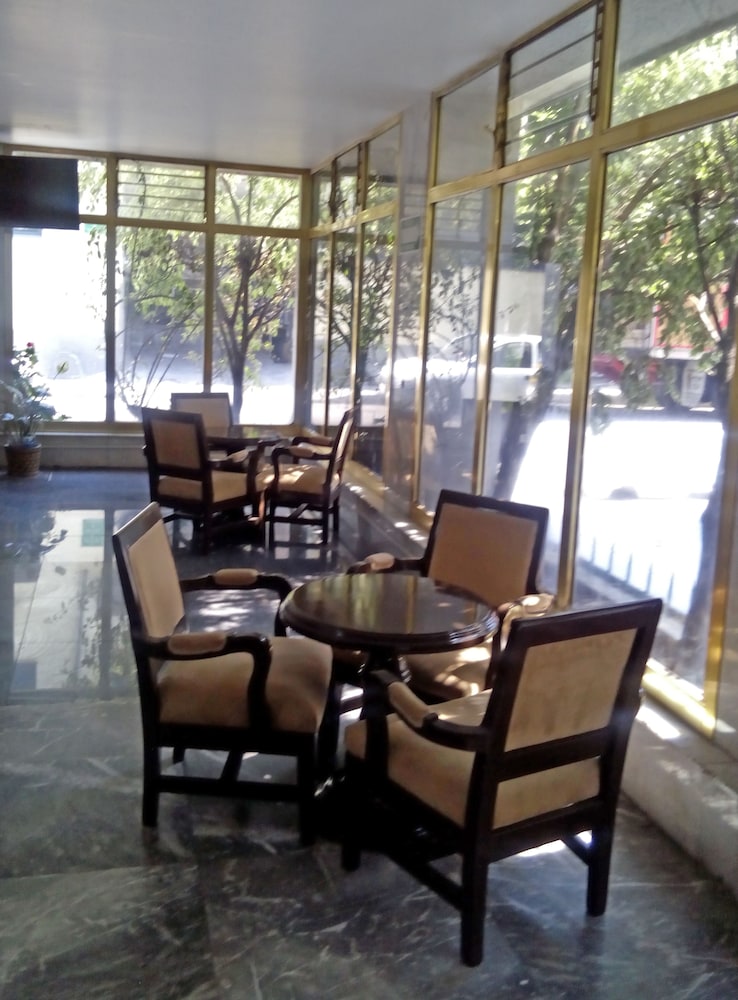 Hotel Senorial 18/28