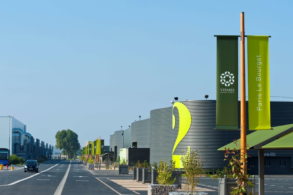 Kyriad Le Bourget Centre Parc Des Expositions 4/47