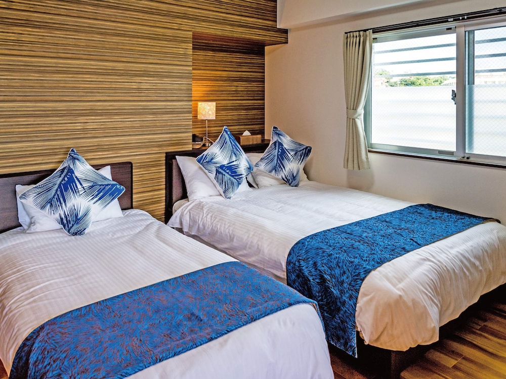 Zoe Resort The Sunset Village Okinawa Chatan 13/50
