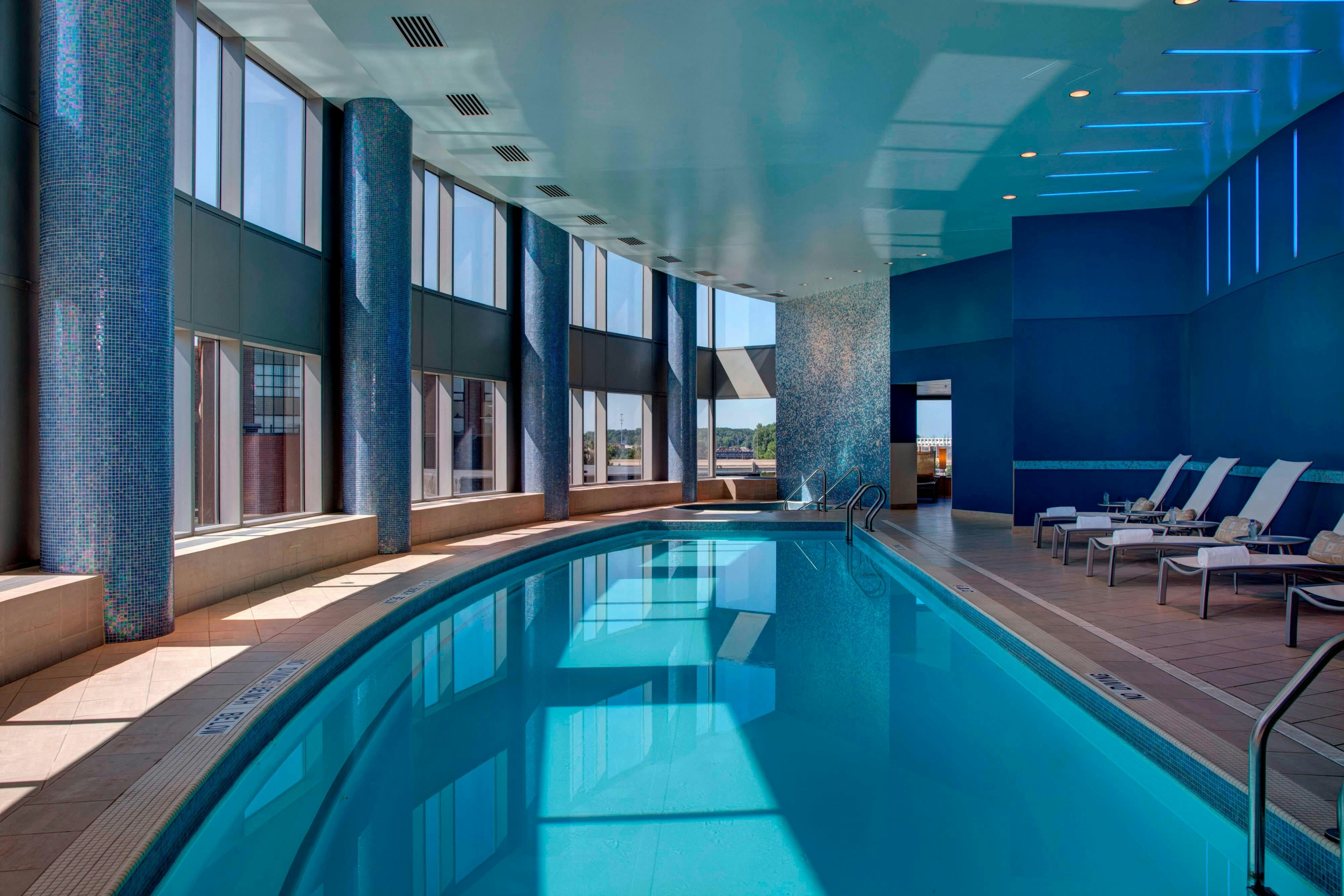 JW Marriott Hotel Grand Rapids 32/80