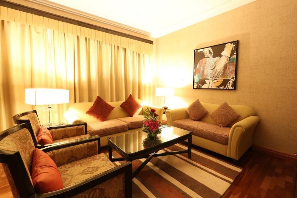 Azimut Hotel Khasab 23/42