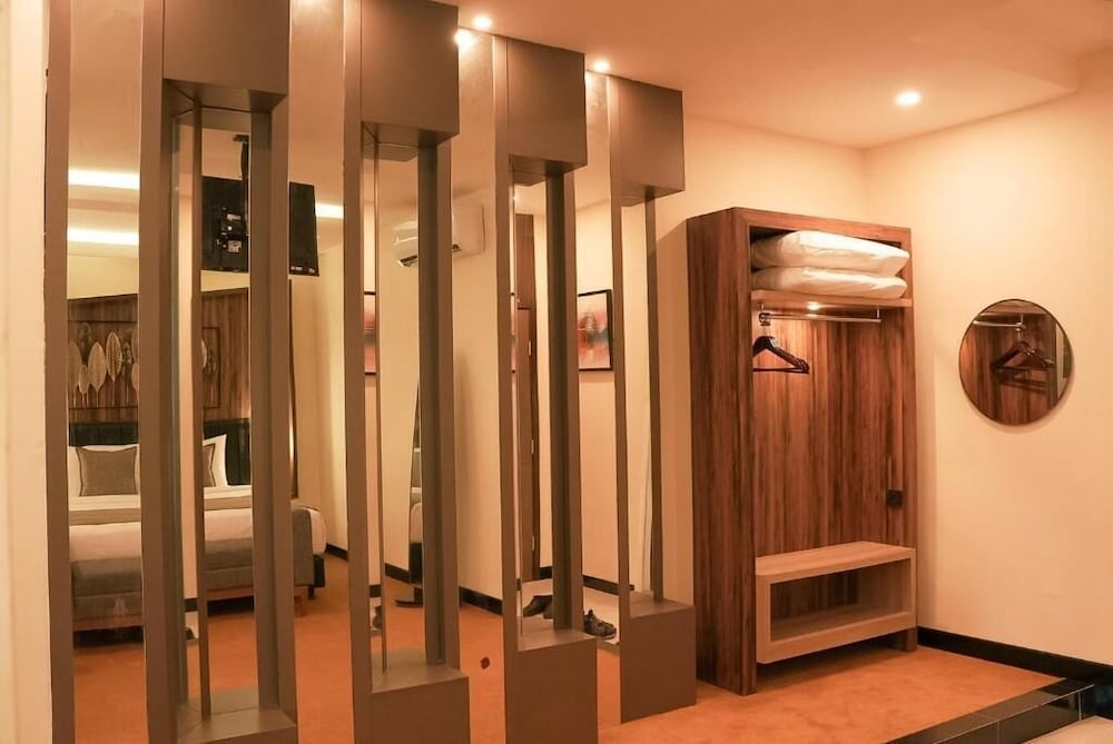 Oak Tree Urban Jakarta 45/71