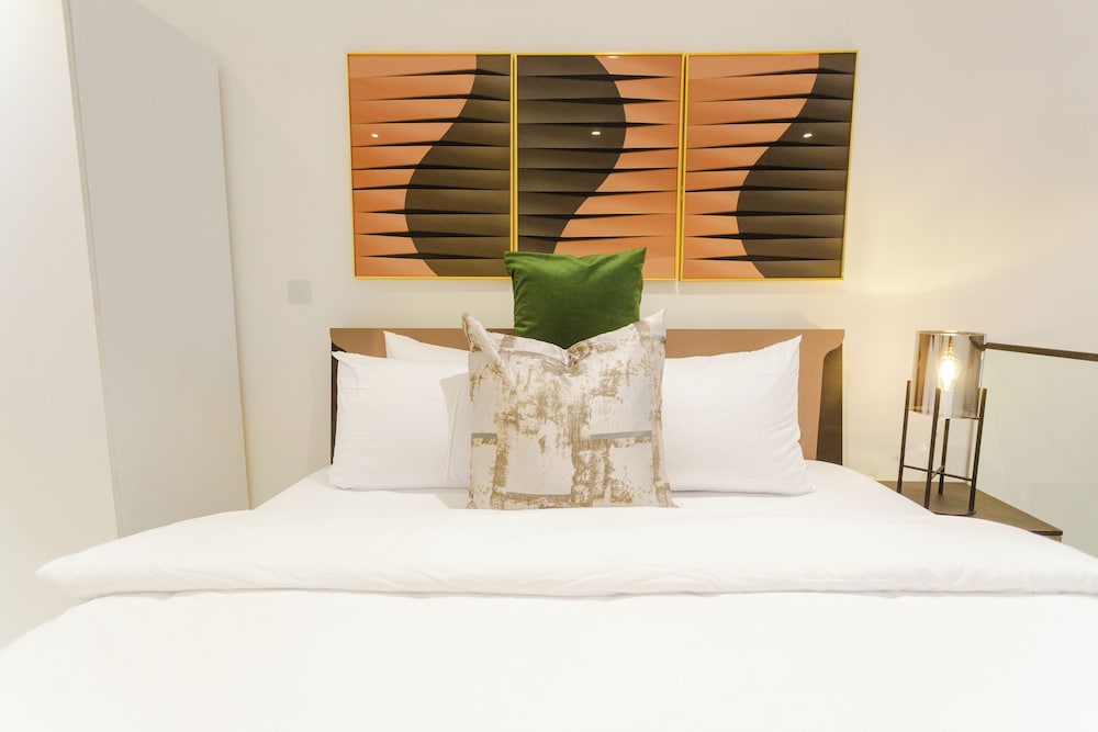 Accra Luxury Apartments at The Gardens 17/50