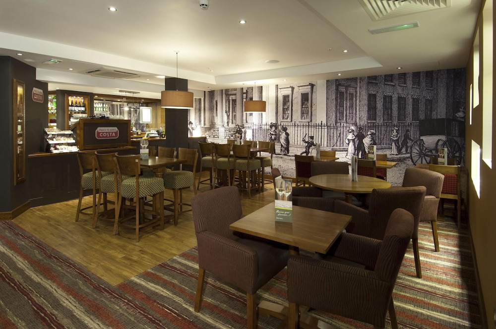 Premier Inn London Waterloo (Westminster Bridge) Hotel 21/34