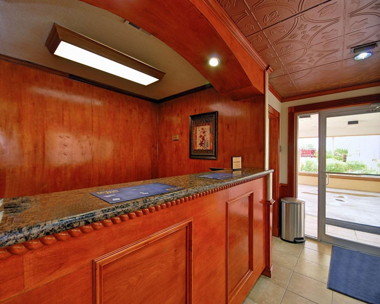 Americas Best Value Inn Kingsville 2/8