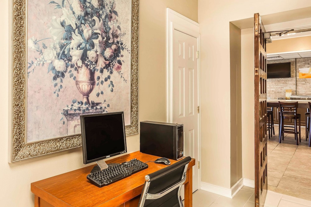 Quality Inn South Boston - Danville East 37/42