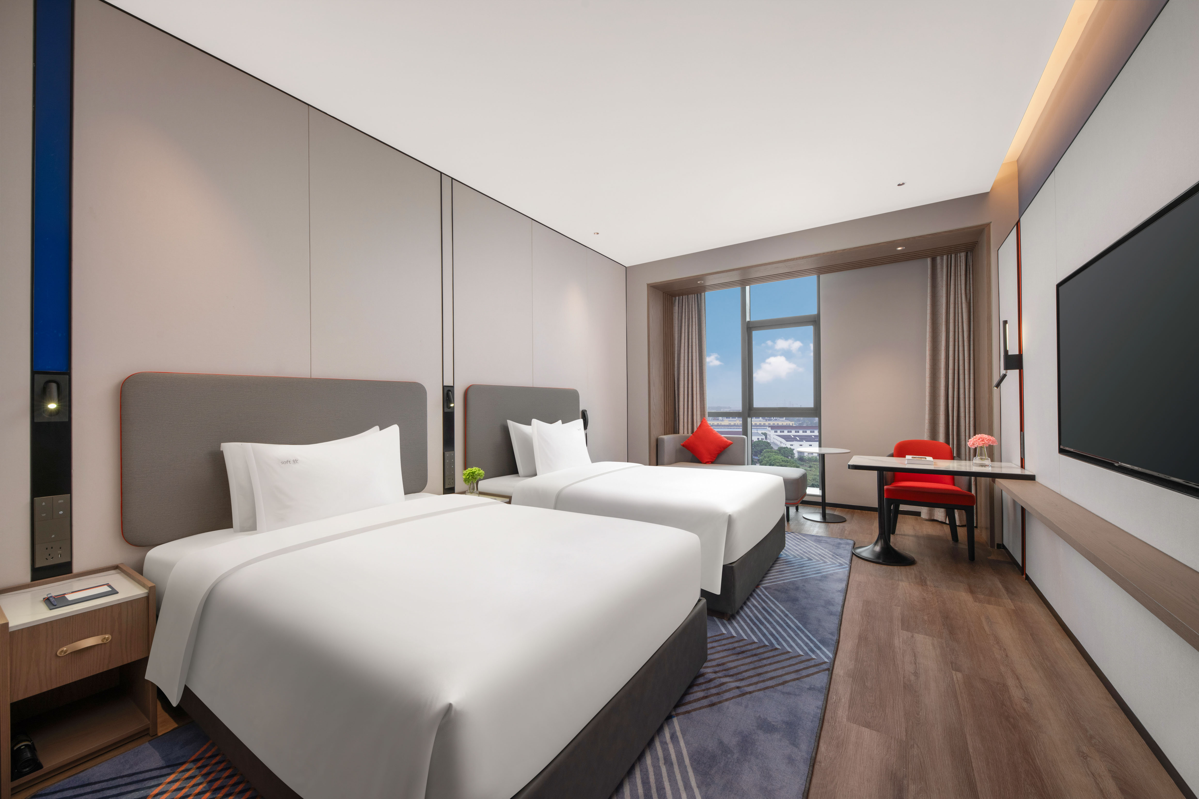 Standard, 2 Double Beds, Extra Floor Space، Holiday Inn Express Wuxi Xishan 2/5