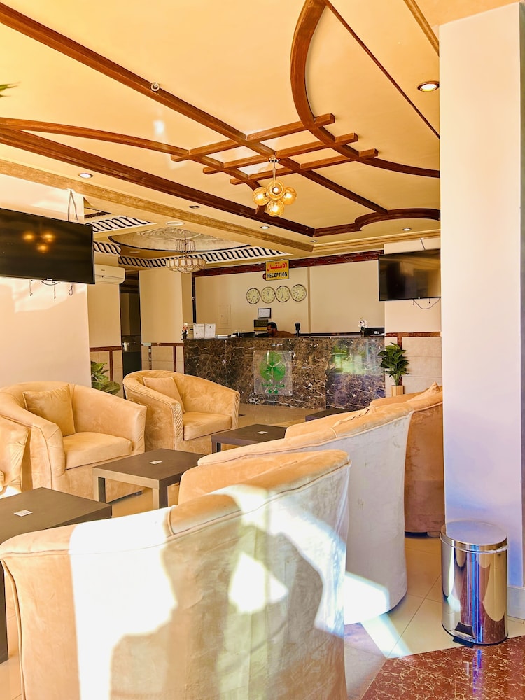 Arabian Palm Hotel 44/50
