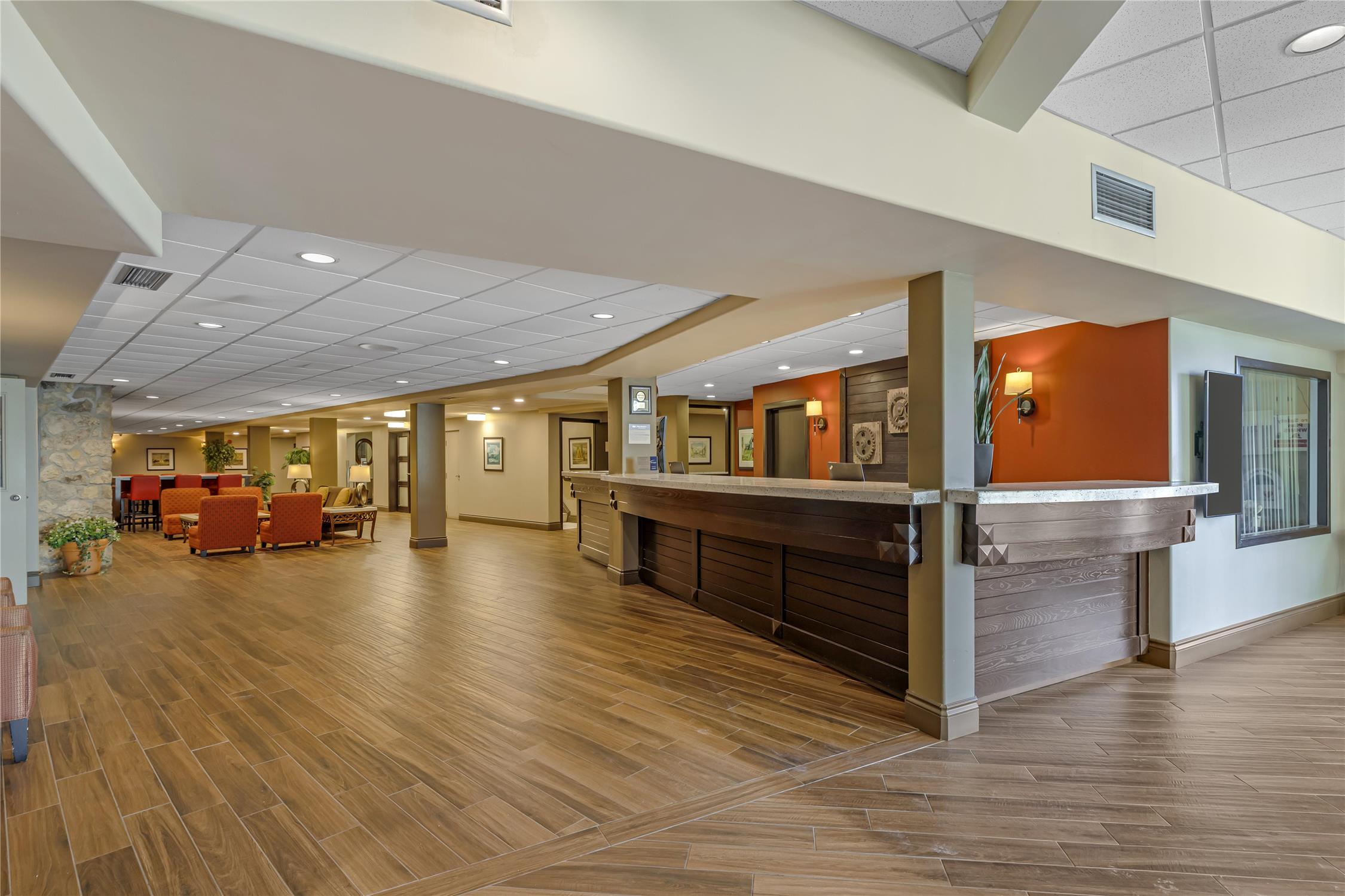 Best Western Plus Stoneridge Inn and Conference Centre 7/28
