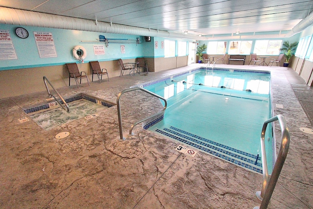 Riverview Resort, a VRI resort 1/64