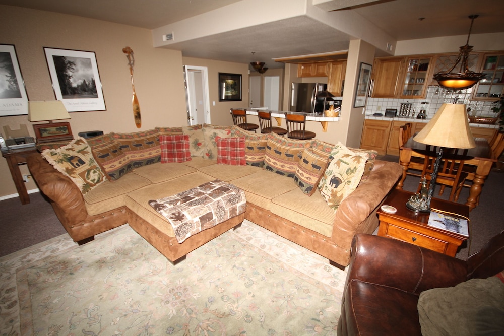 Mammoth Mountain Reservations Condo Collection 19/36