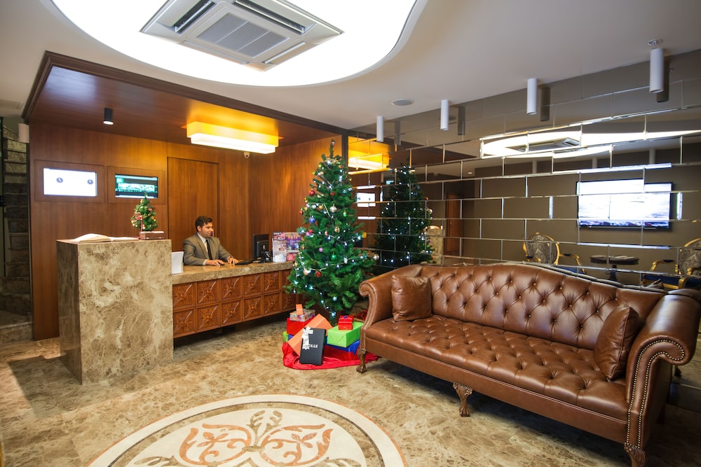 Gk Regency Suites Hotel 41/54