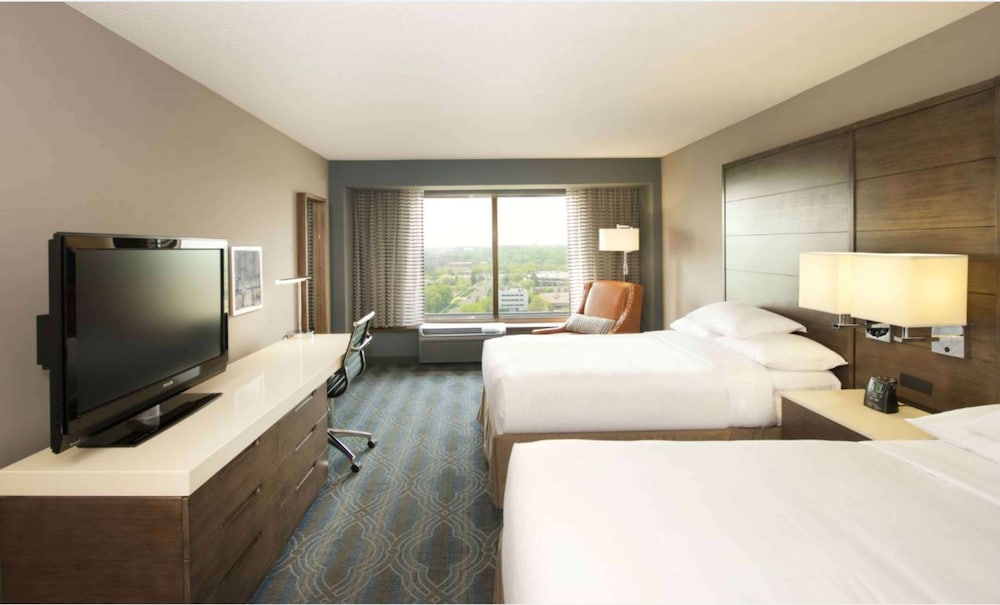 Doubletree By Hilton Bloomington Minneapolis South 20/60