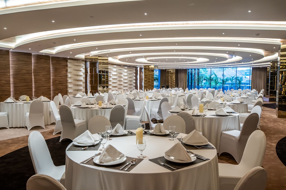 Ashley Hotel Jakarta 60/66
