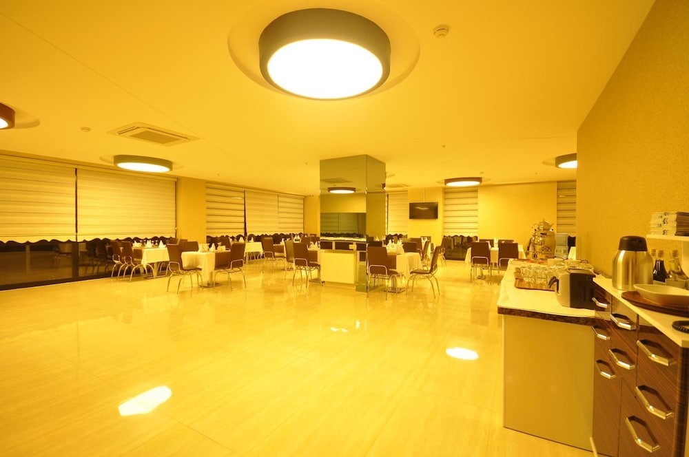 Bupa Hotel 12/26