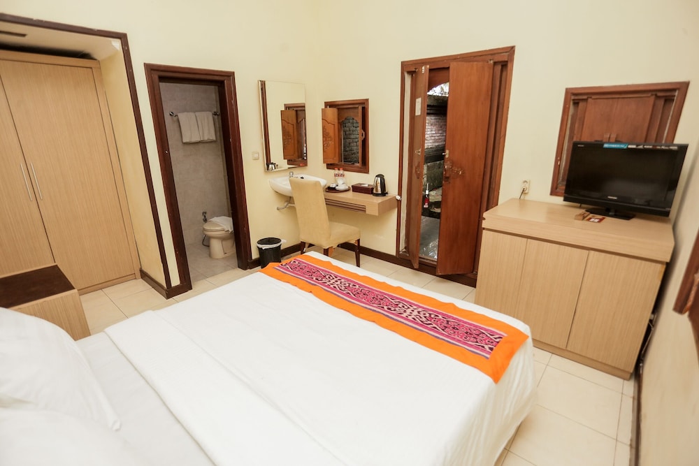 Ubud Hotel Villas Malang 13/76