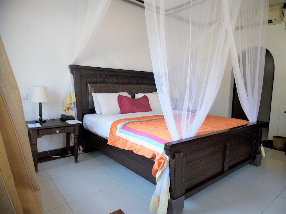 Muthu Nyali Beach Hotel & Spa Hotel, Mombasa 11/73