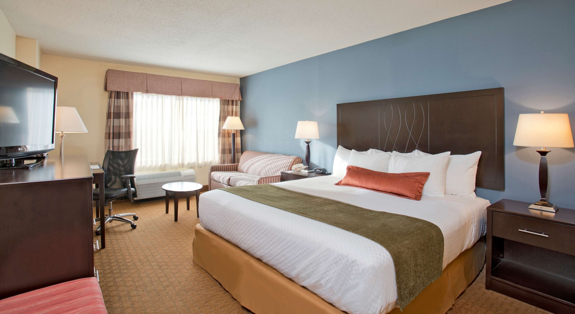 Standard, King Bed, Accessible