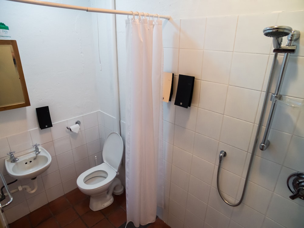 Compact, Double Bed, U Boutique Hotel Wellington, SureStay Collection by BW 3/4