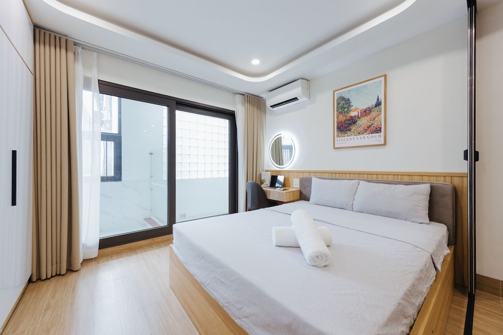 Wisteria Luxury Apartment 13/50
