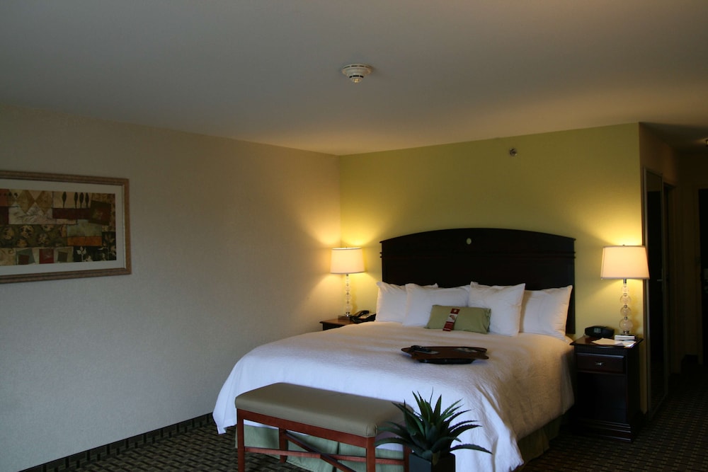 Hampton Inn & Suites Cleveland-Mentor 11/45