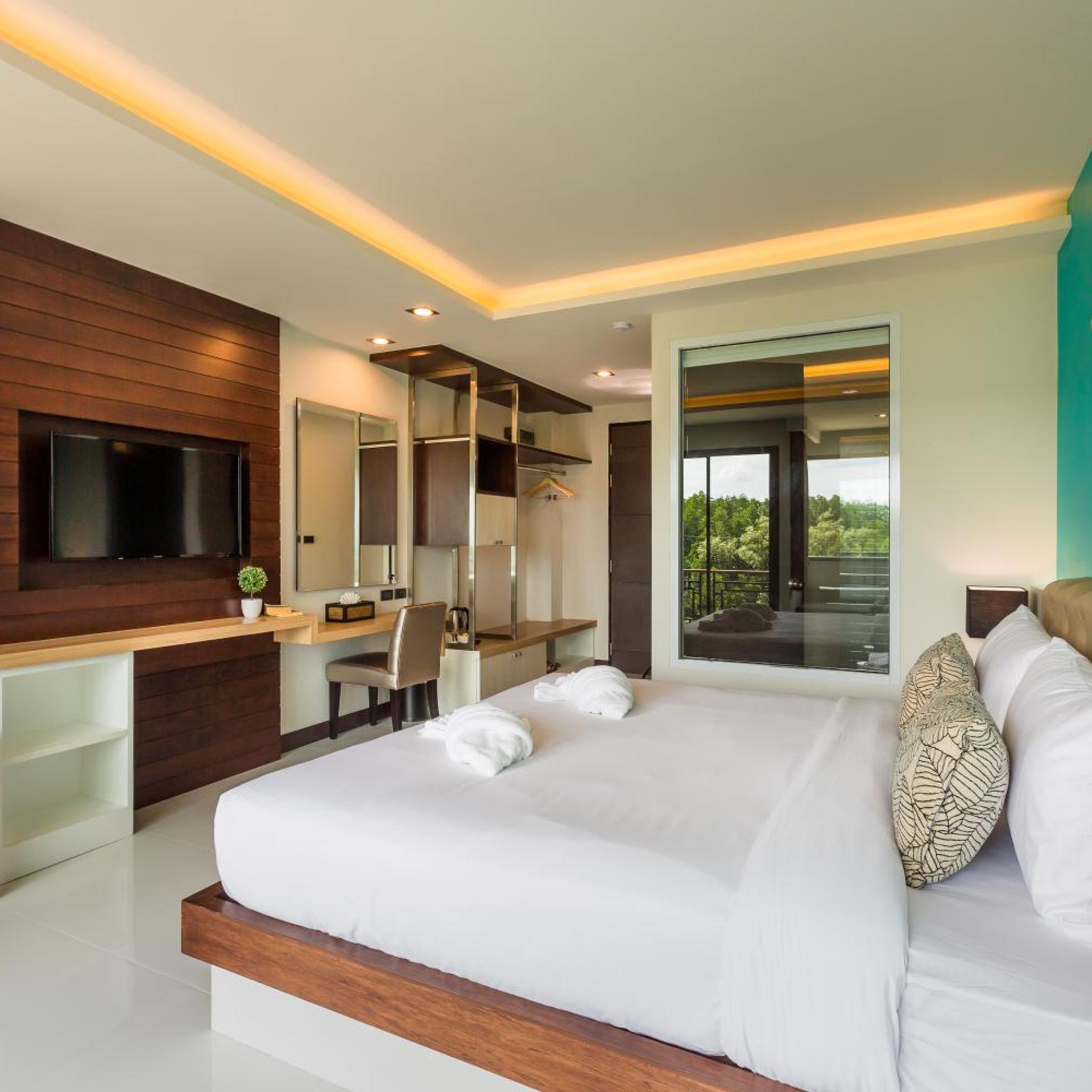 Deluxe King River View, River Front Krabi Hotel 5/7