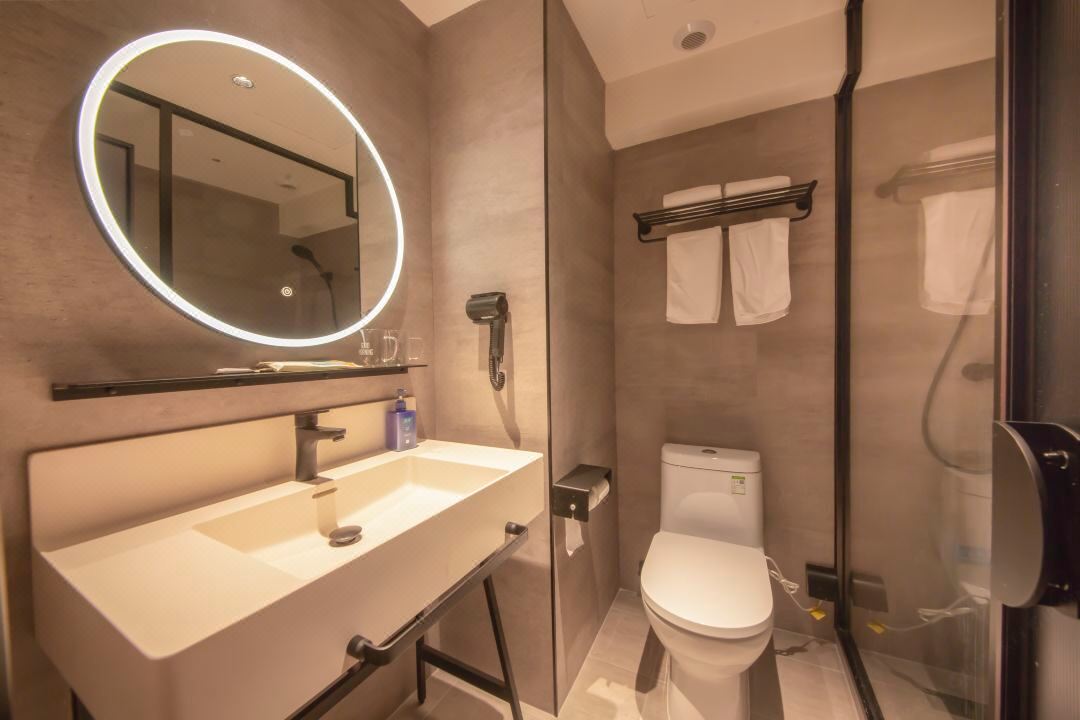Hanting Hotel (Shenyang Sujiatun Railway Station) 33/34
