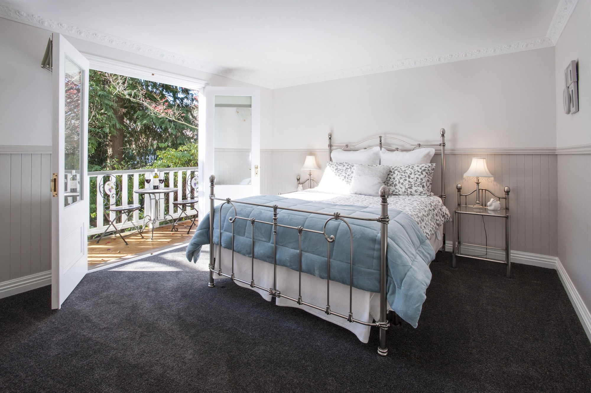 DELUXE, COTTAGE, 2 QUEEN BEDS, GARDEN VIEW