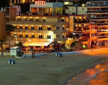 La Cala 32/45