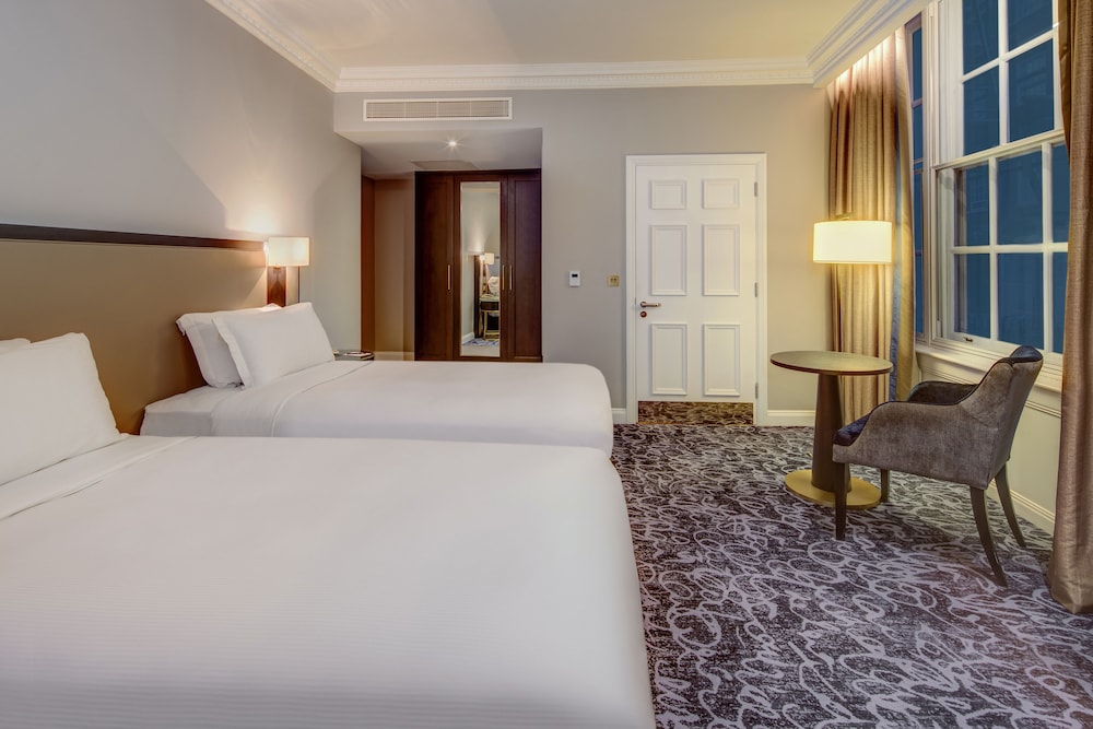 ROOM, TRIPLE
